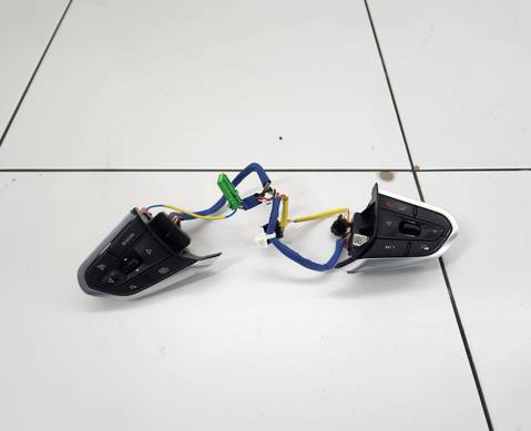 Блок кнопок на руль для Geely Tugella (с 2019)