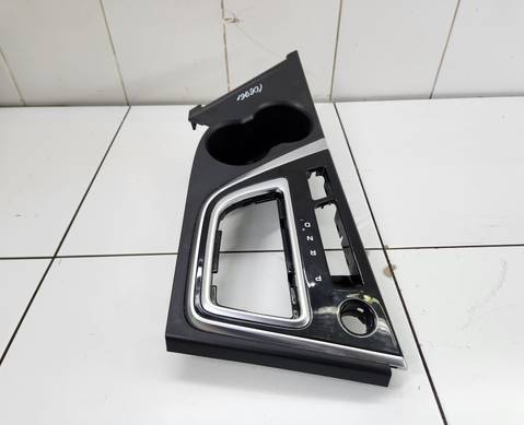 5305201DN12 Накладка центральной консоли для Changan Eado II (с 2018)