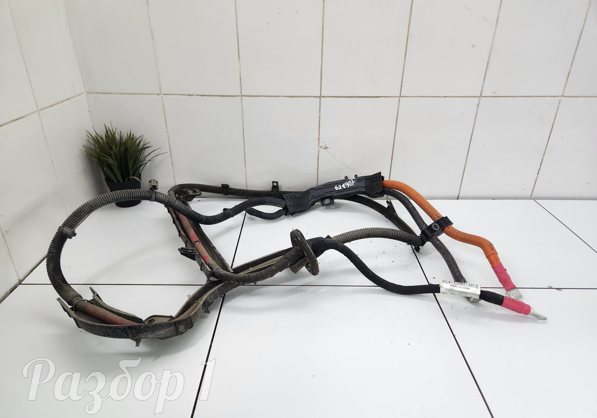 8890541920 Кабель силовой для Geely Atlas Pro (с 2021)