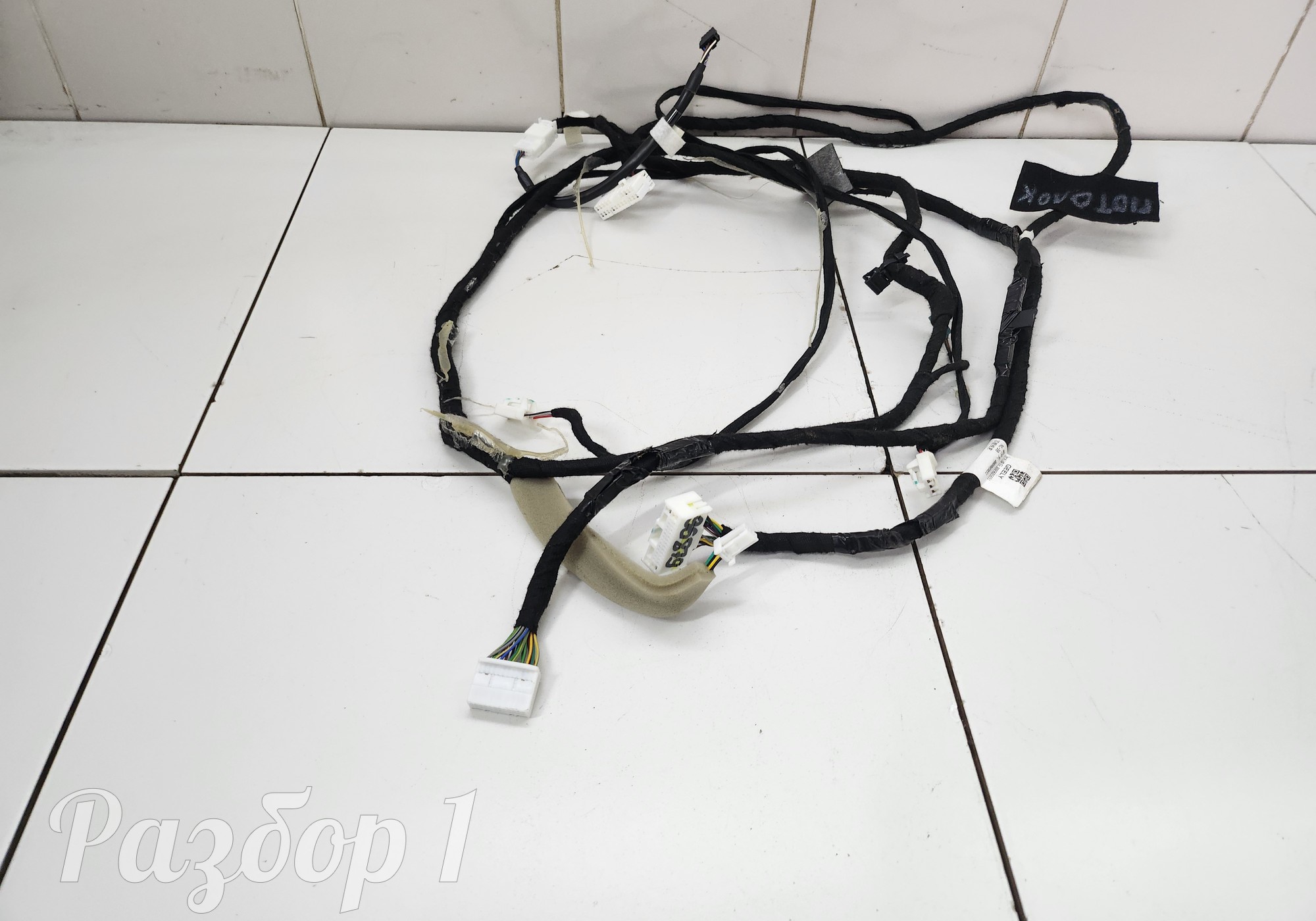 8889685651 Электропроводка потолка для Geely Atlas Pro (с 2021)