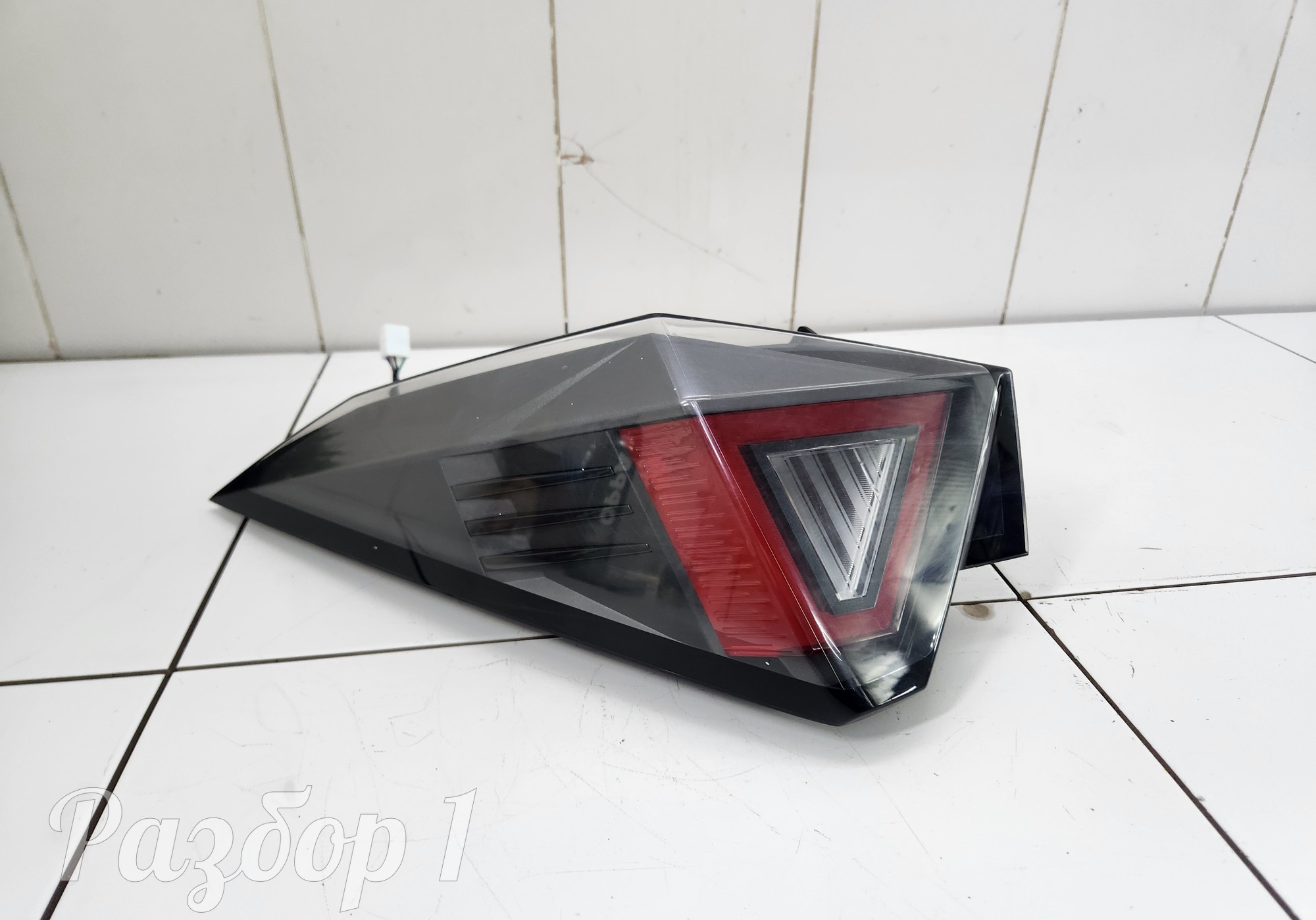 7305001CRV00001 Фонарь задний левого крыла для Gac GS3 (с 2024)