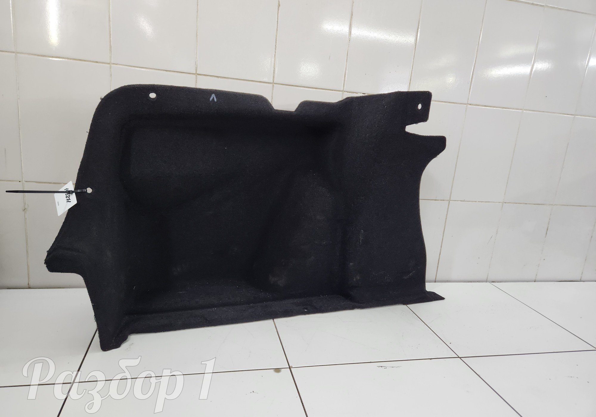 5608300BS01AB Обшивка багажника левая для Changan Alsvin (с 2018)