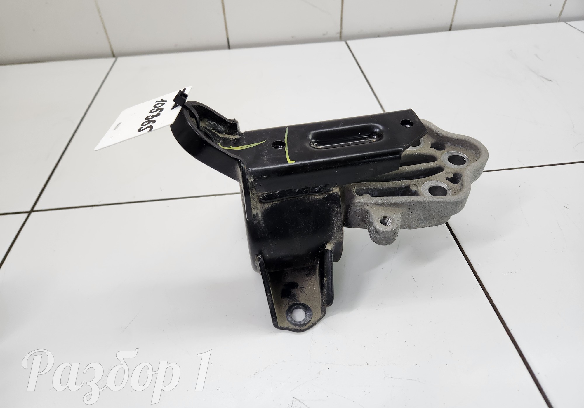 B511F2101010401 Опора двигателя для Changan Alsvin (с 2018)