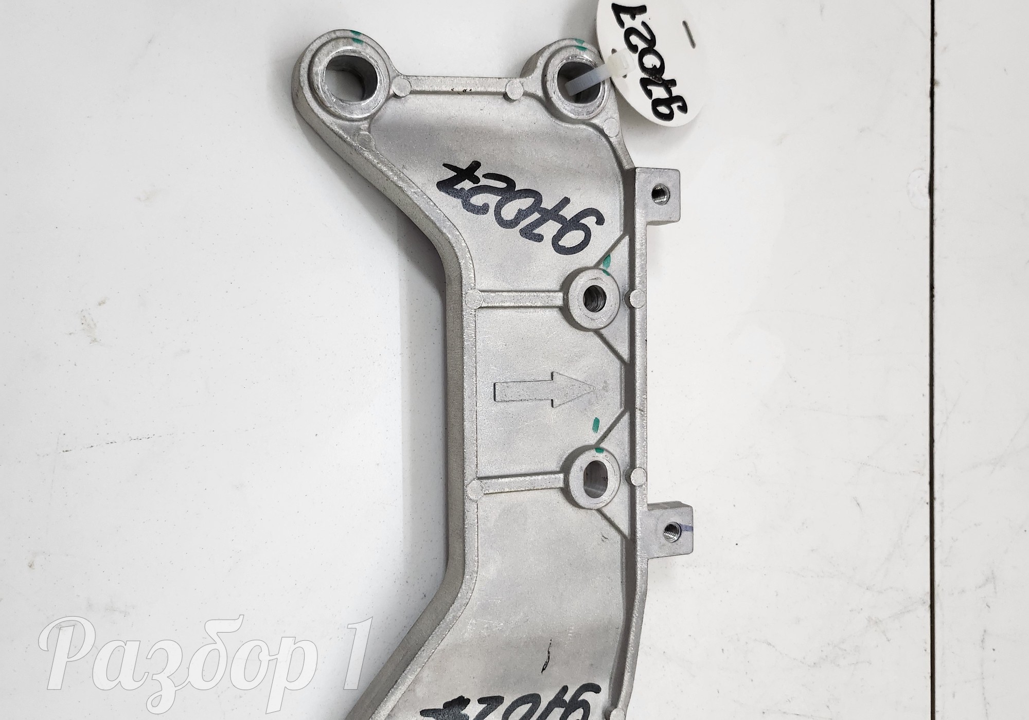 6600058173 Кронштейн для Geely Atlas Pro (с 2021)