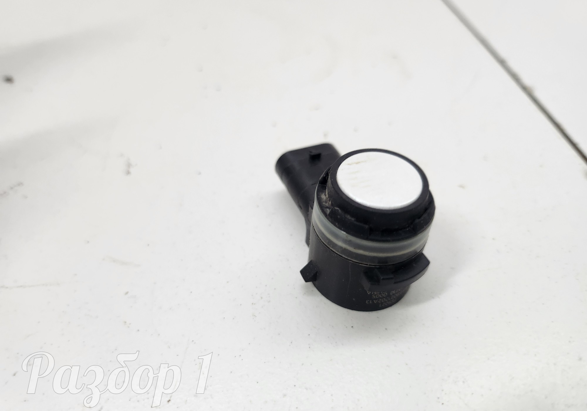 8889021202A13 Датчик парковки заднего бампера для Geely Monjaro (с 2021)