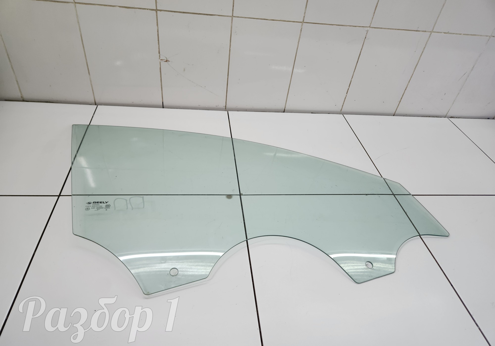 Стекло двери переднее правое для Geely Emgrand II (с 2021)