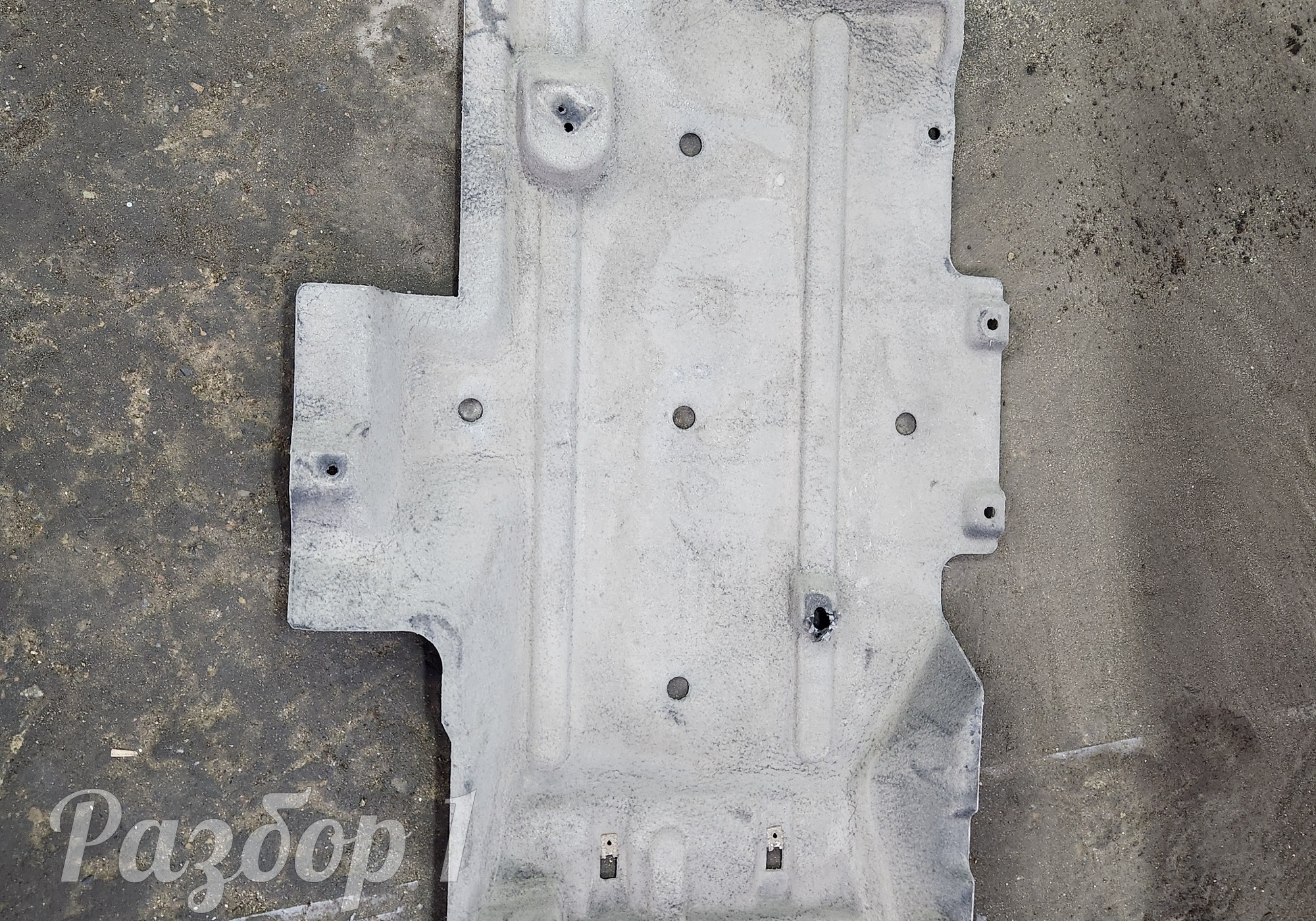 Защита днища правая для Geely Tugella (с 2019)