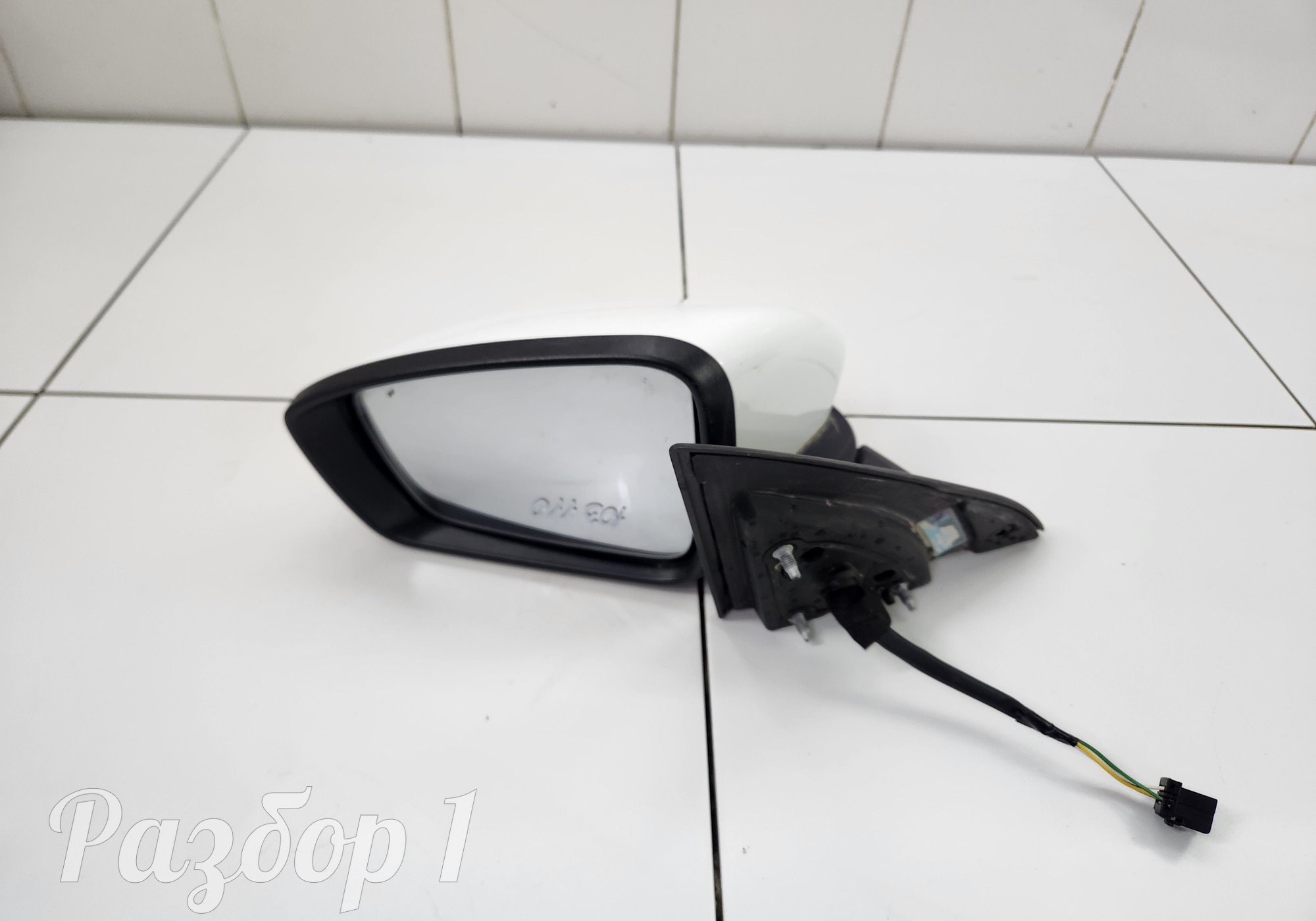 Зеркало заднего вида боковое левое (6 контактов) для Geely Emgrand (SS11) (с 2021)