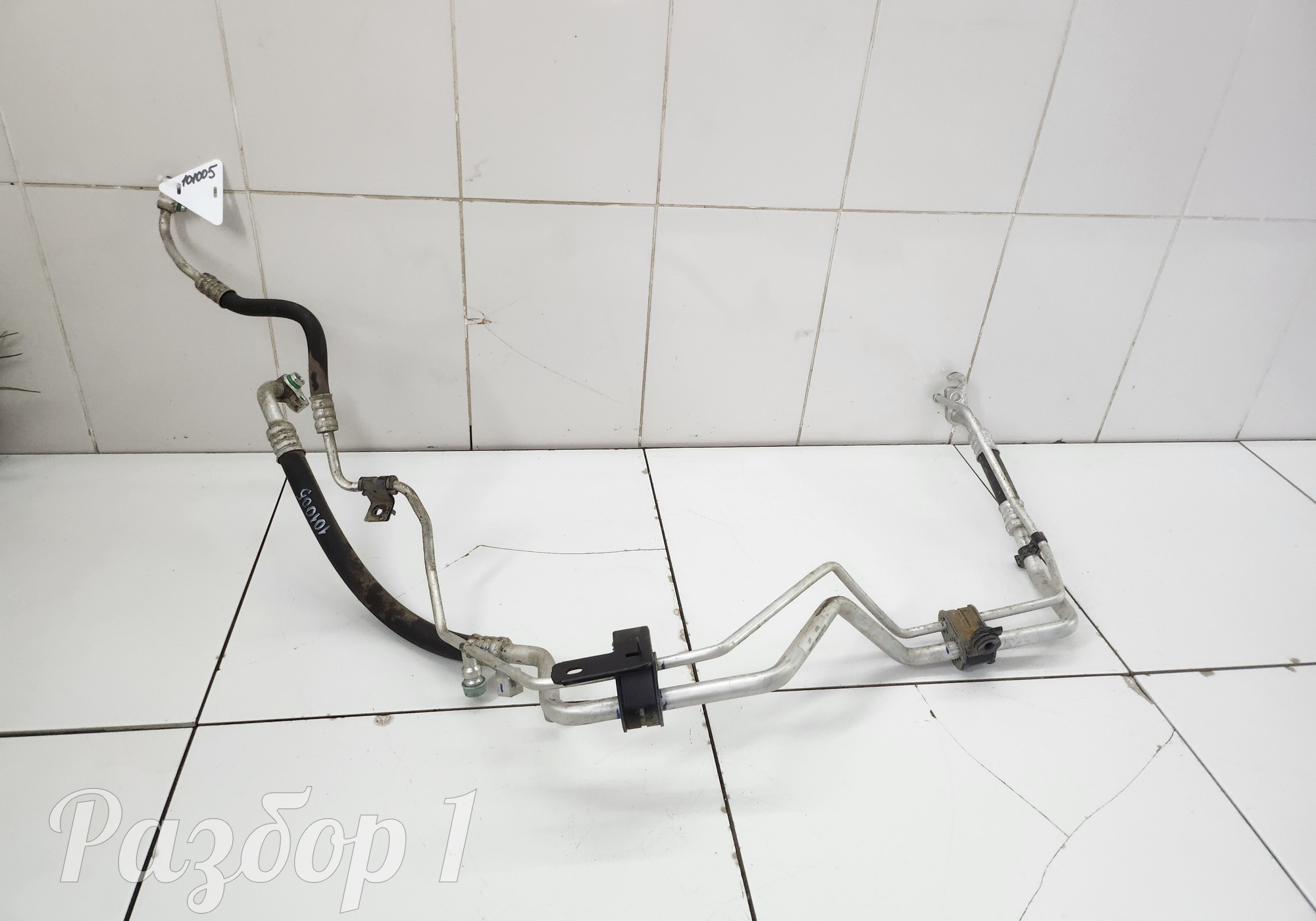 Трубка кондиционера для Москвич 3 (с 2022)