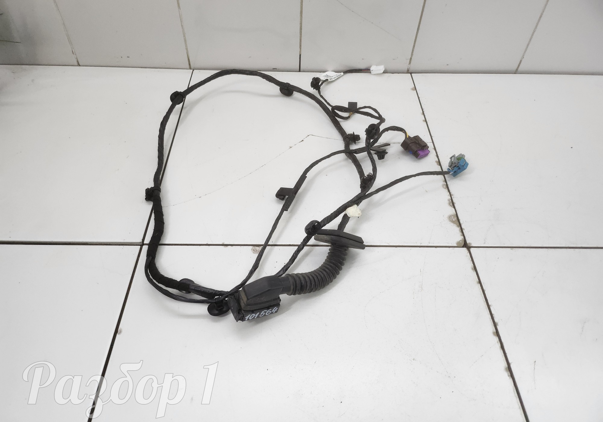 8893468020 Электропроводка задней левой двери для Geely Okavango (с 2020)