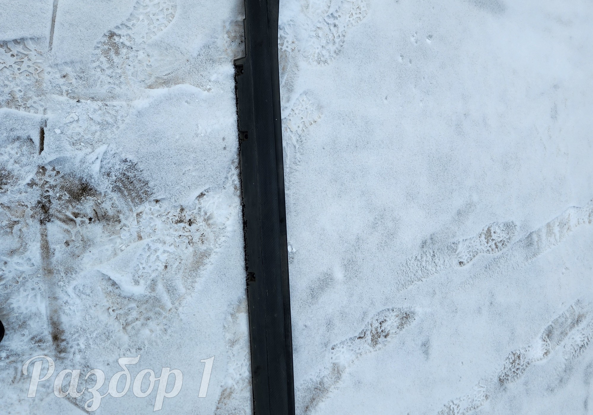 Накладка на порог правая для Geely Coolray (с 2020)