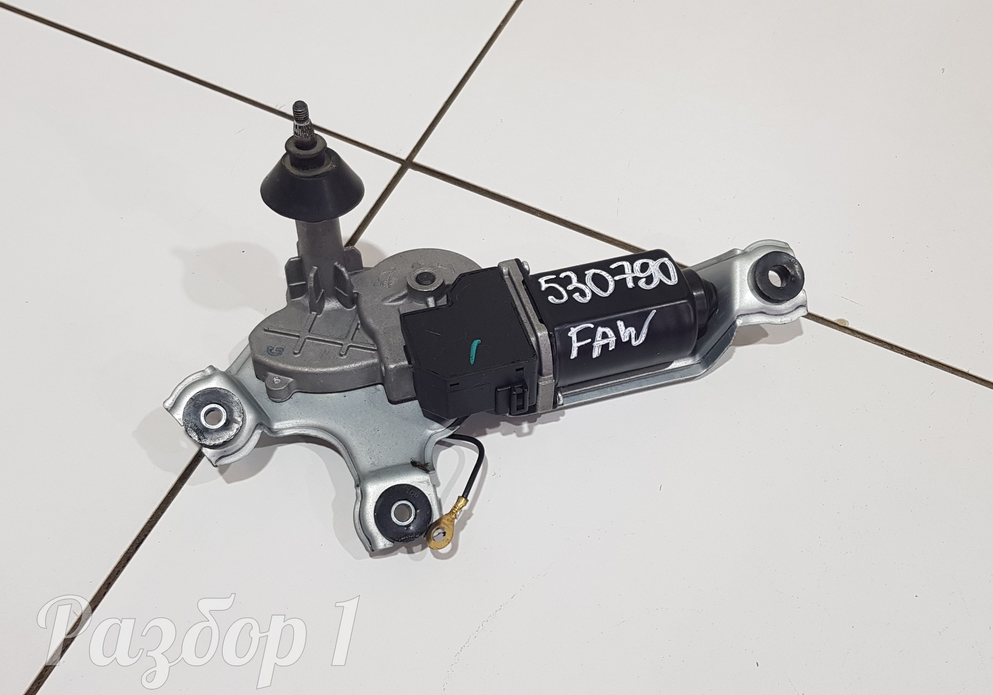 63100104V7DC00 Моторчик стеклоочистителя задний для Faw Besturn X40 (с 2016)