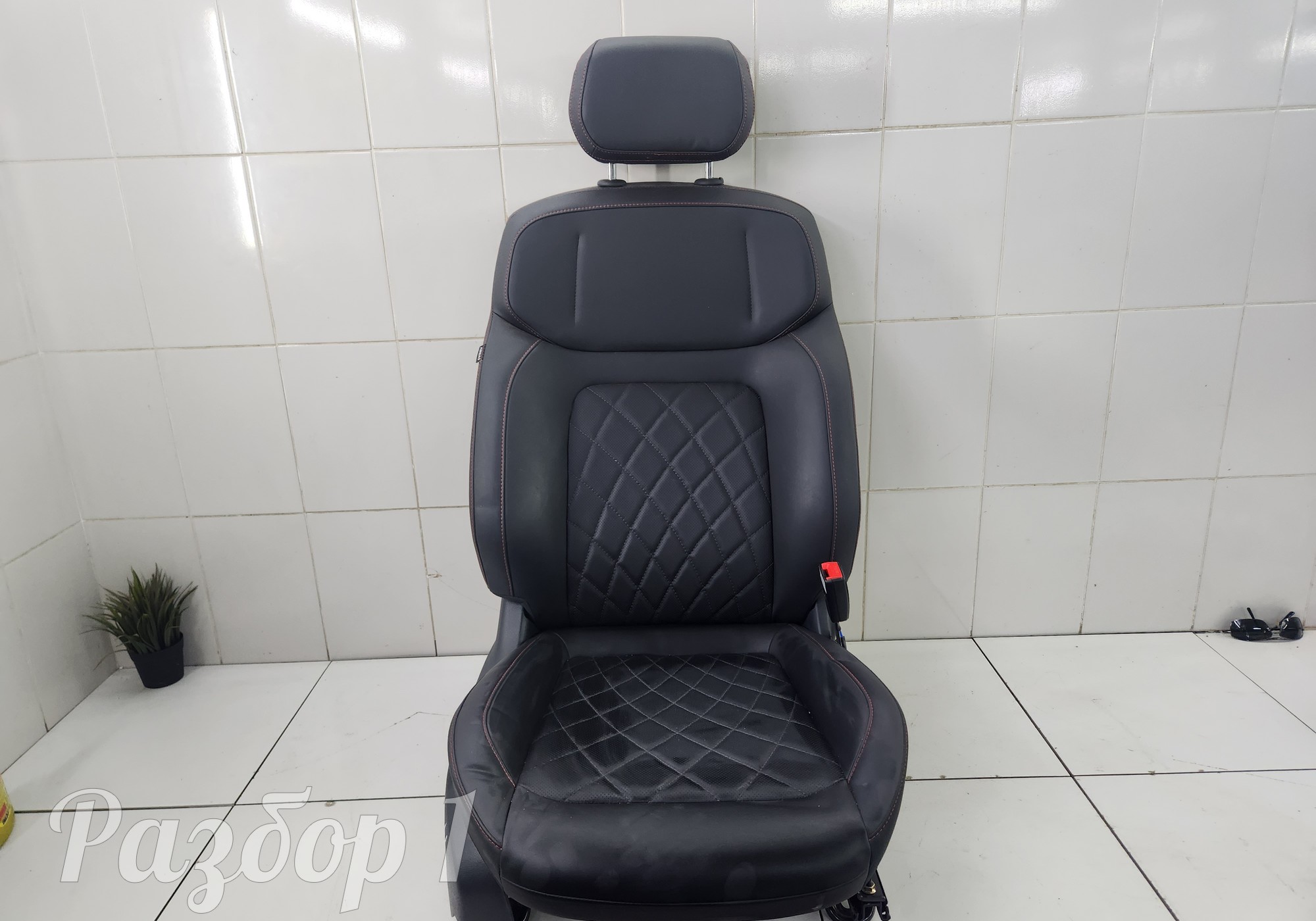 Сиденье переднее правое для Jac T9 (с 2023)