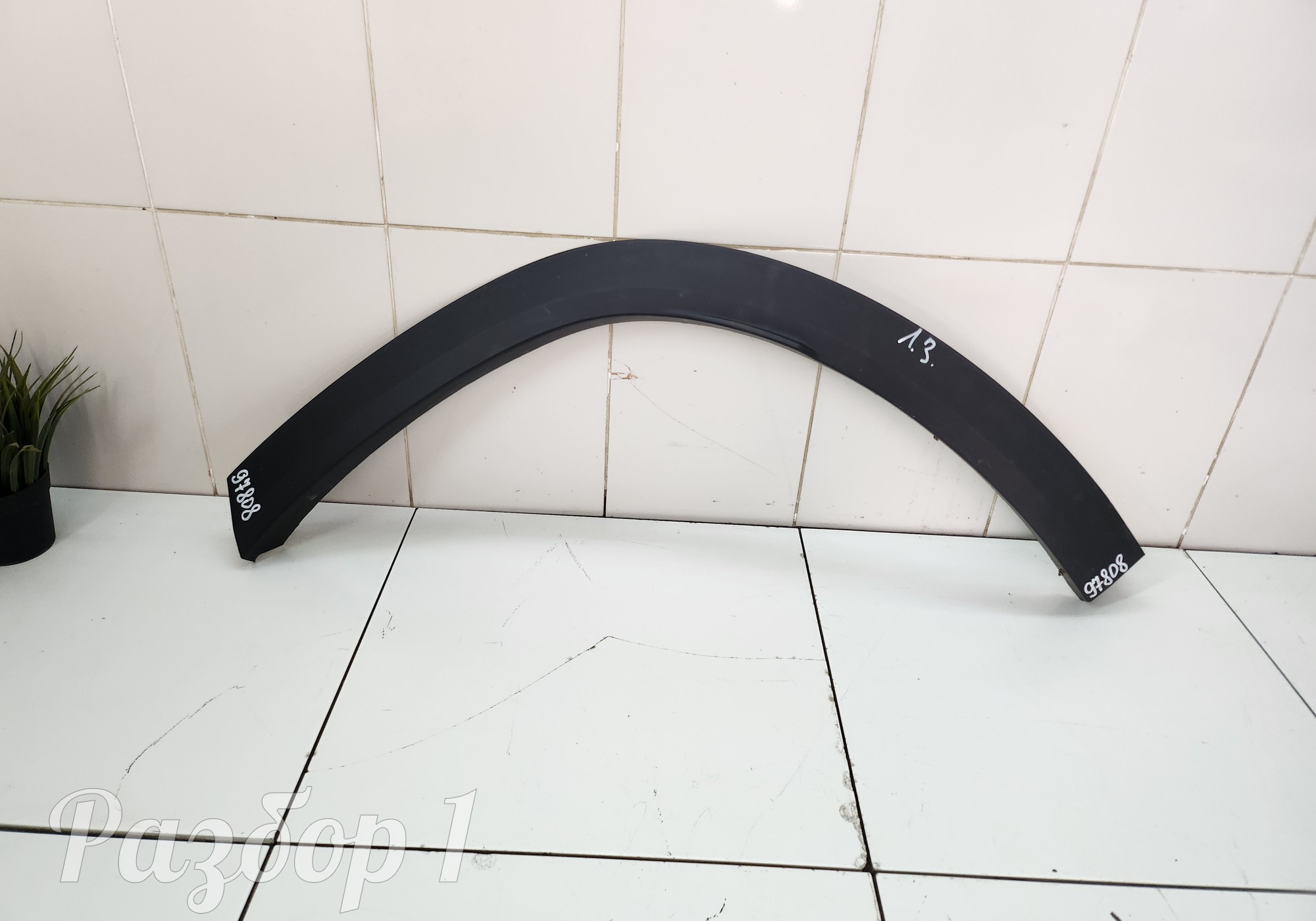 8890043630 Накладка на крыло заднее левое для Geely Monjaro (с 2021)