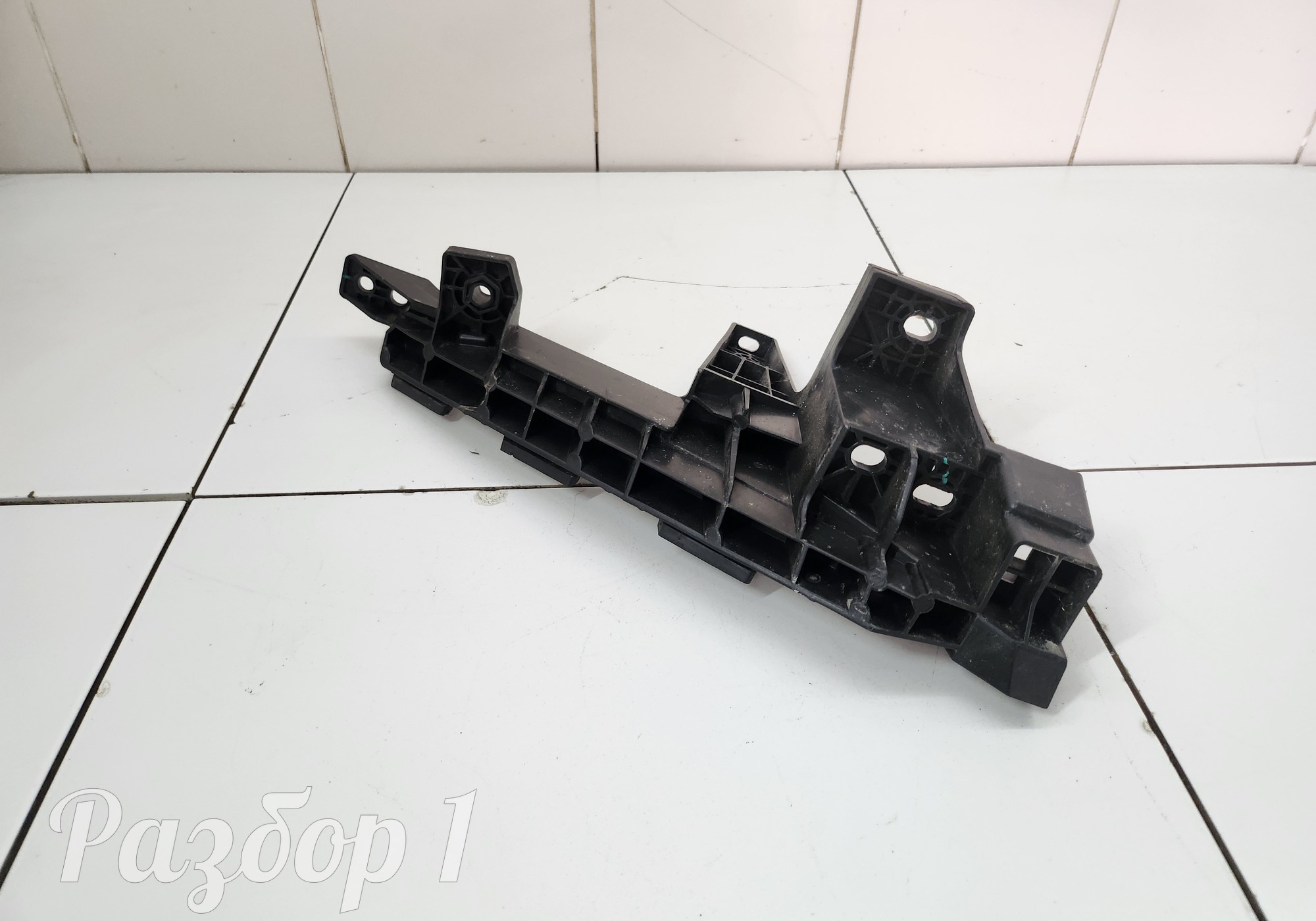 Кронштейн фары левый для Great Wall Wingle 7 (с 2020)