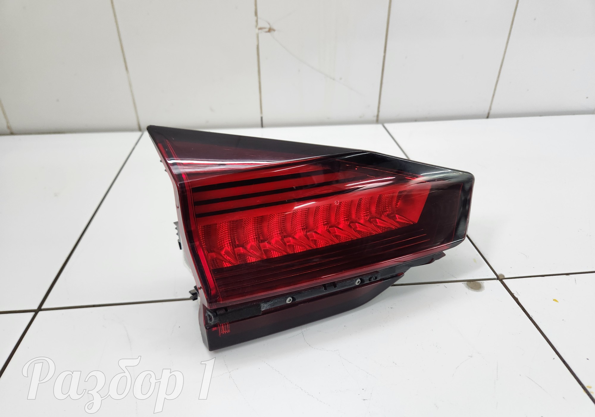 6600313799 Фонарь задний крышки багажника (левый) для Geely Atlas Pro (с 2021)