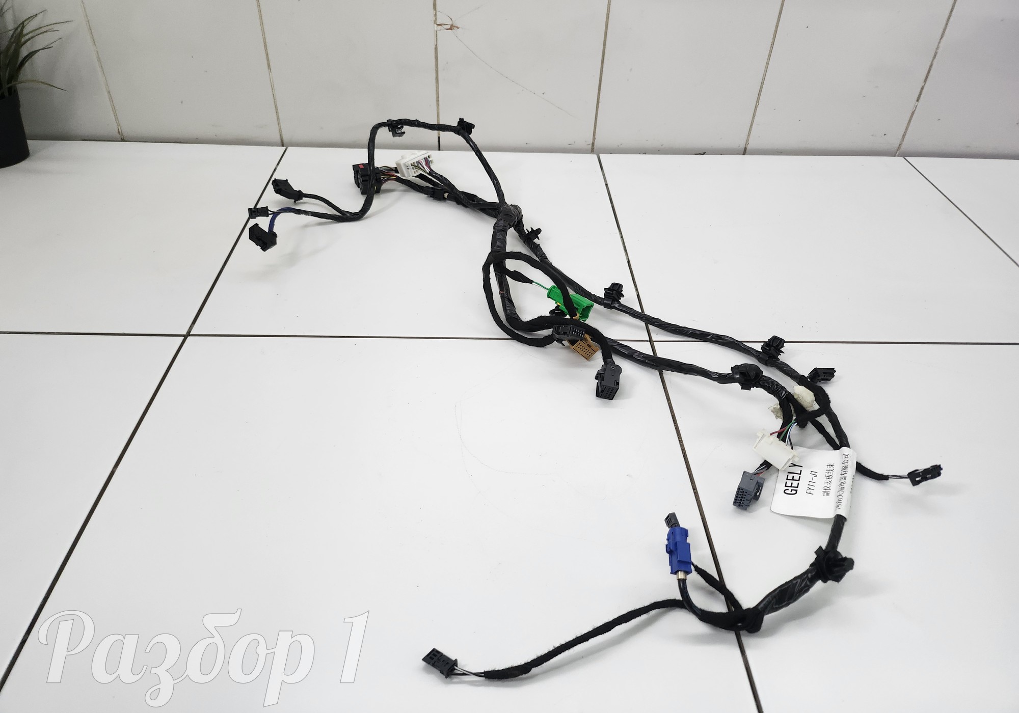 8893321295 Электропроводка центральной консоли для Geely Tugella (с 2019)