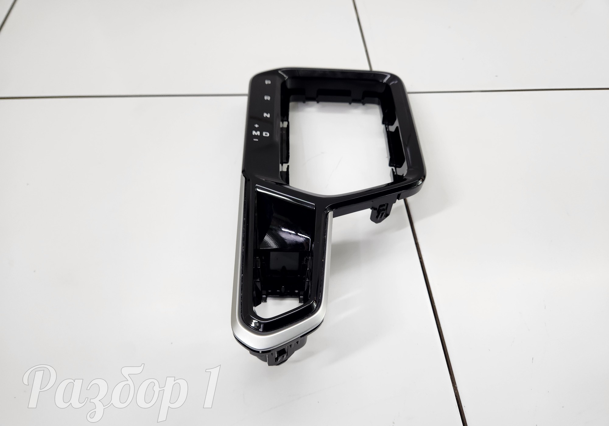 8890740739 Накладка селектора АКПП для Geely Emgrand (SS11) (с 2021)