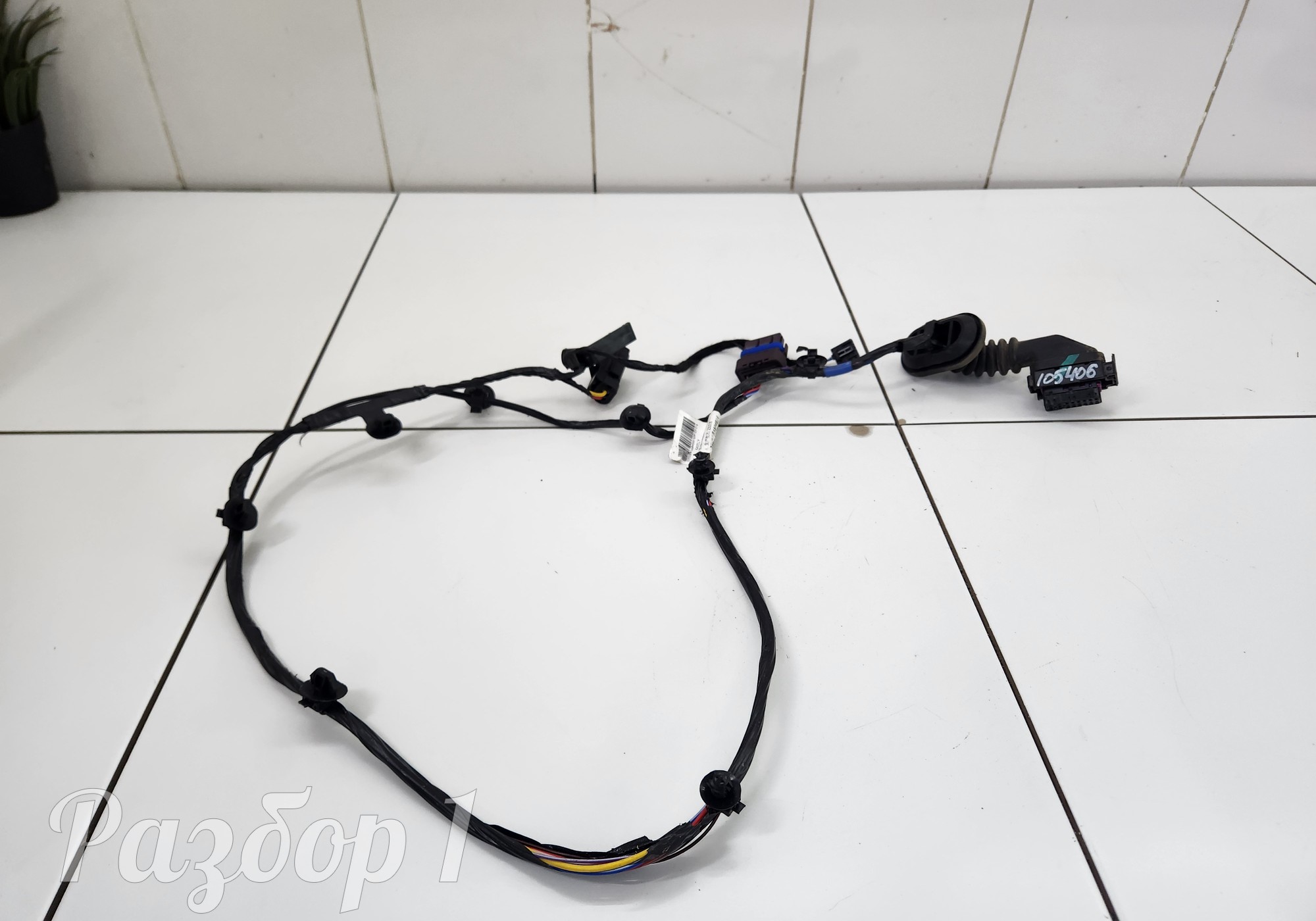 8893468455 Электропроводка задней левой двери для Geely Emgrand II (с 2021)