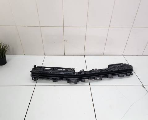 5306200DE01 Дефлектор воздушный для Changan UNI-V (с 2022)