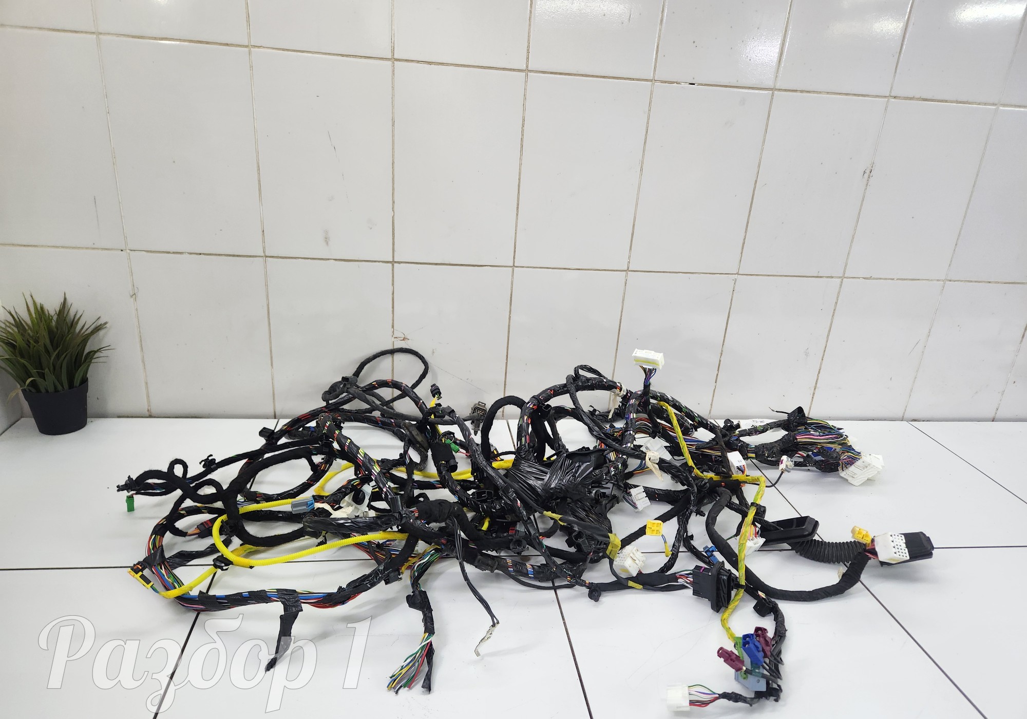 8890499959 Электропроводка салона для Geely Tugella (с 2019)