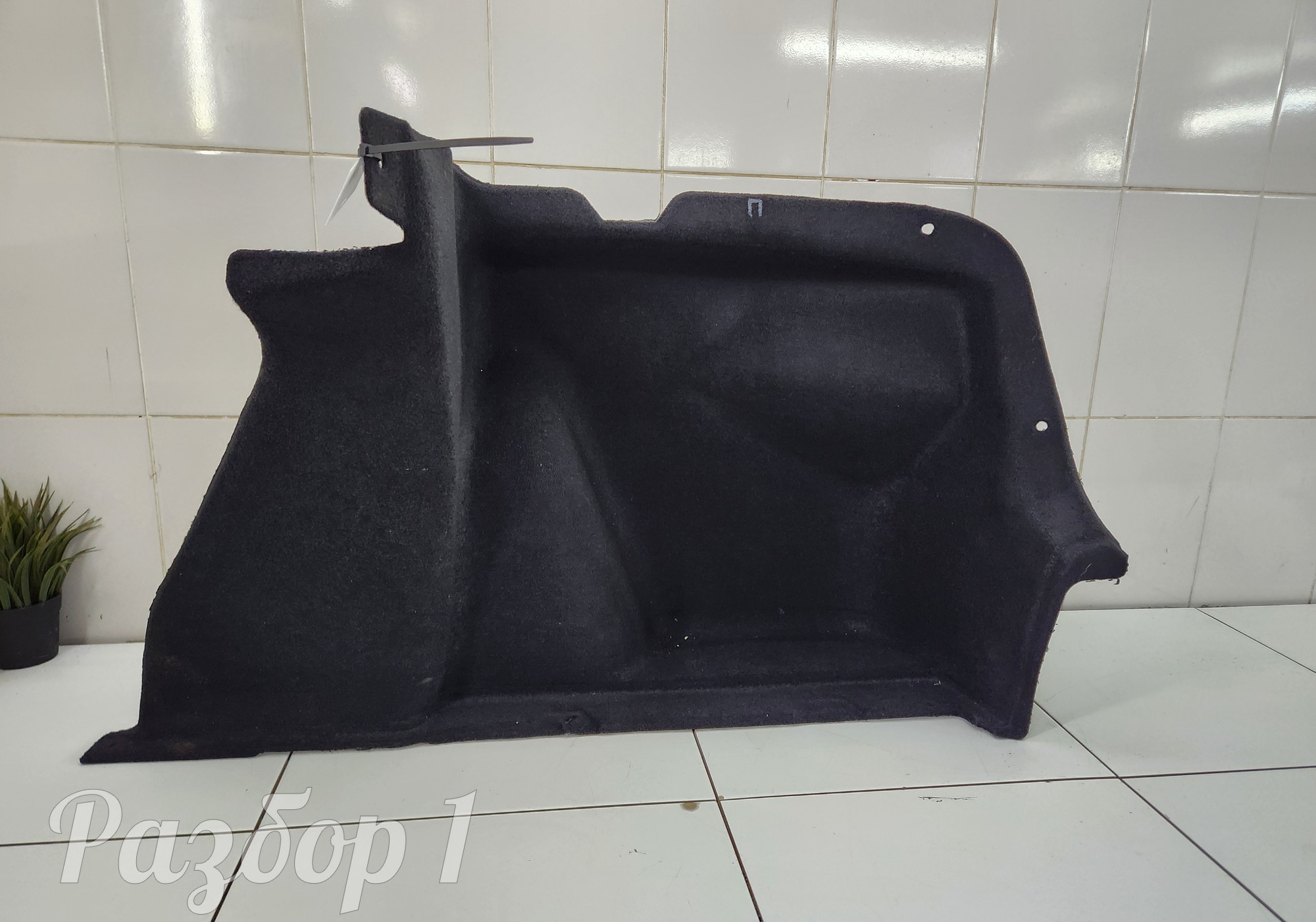 5608400BS01AB Обшивка багажника правая для Changan Alsvin (с 2018)