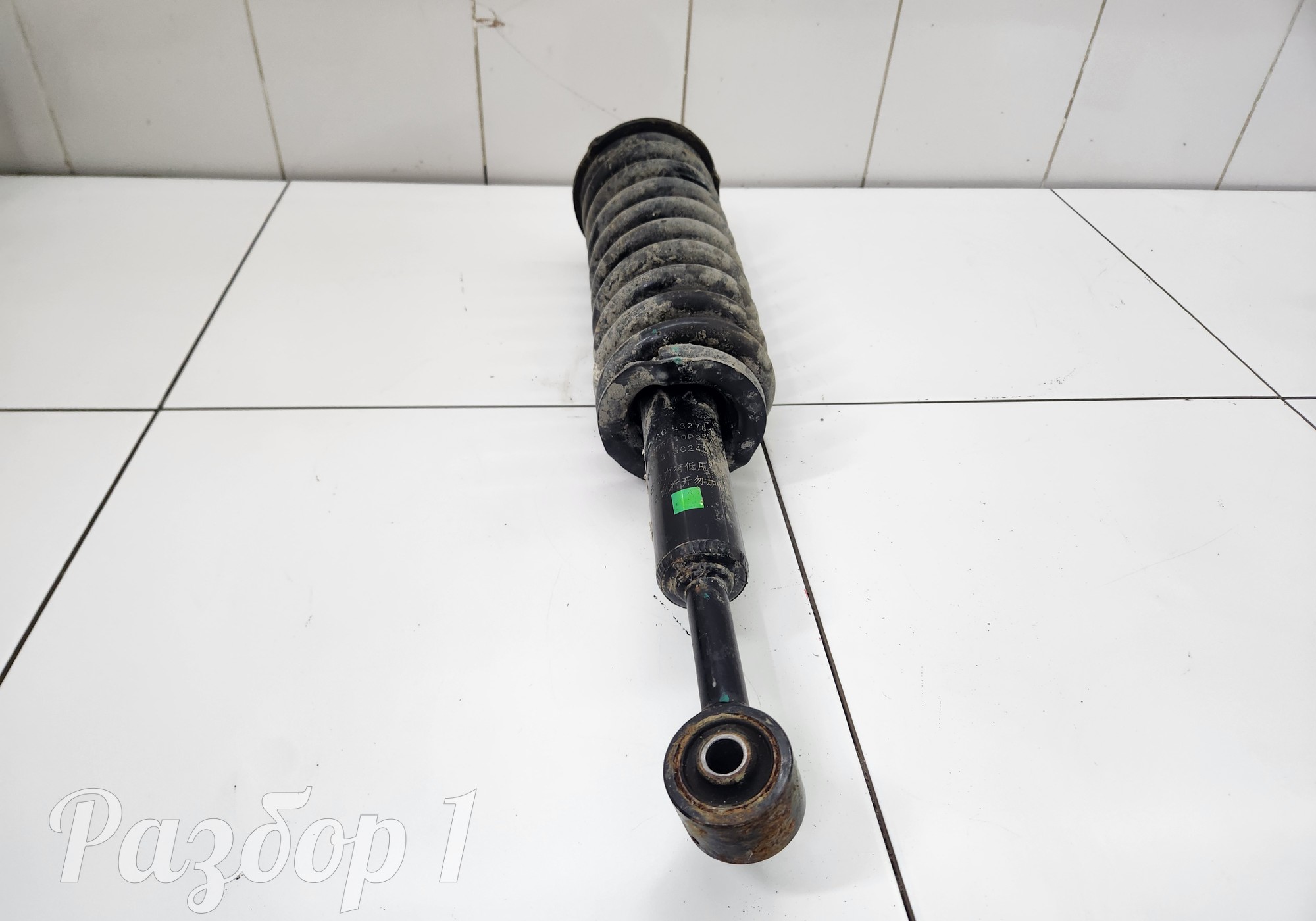 2905010P33A0 Амортизатор передний для Jac T9 (с 2023)