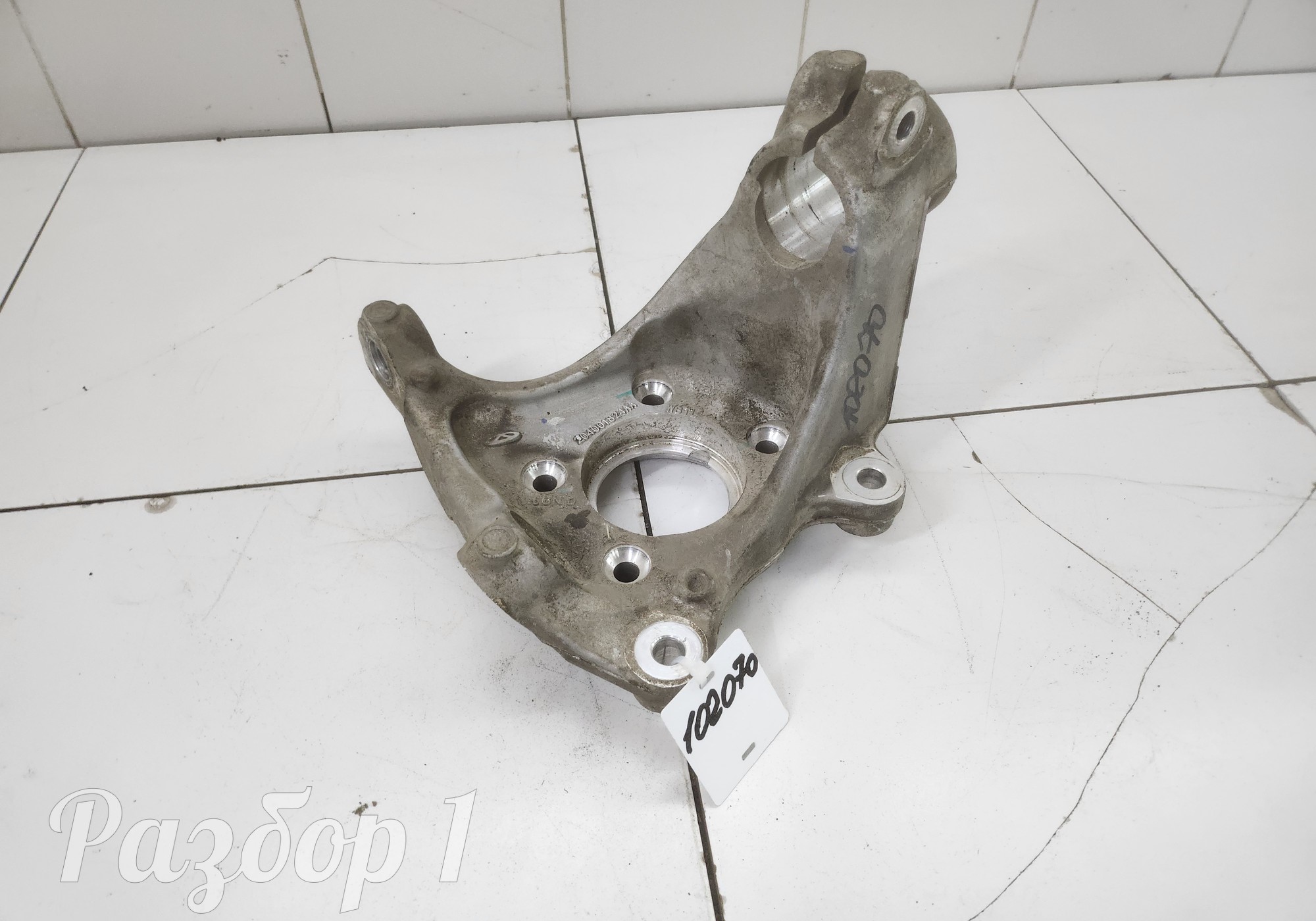 204001824AA Кулак поворотный передний левый для Chery Tiggo 9 (с 2023)