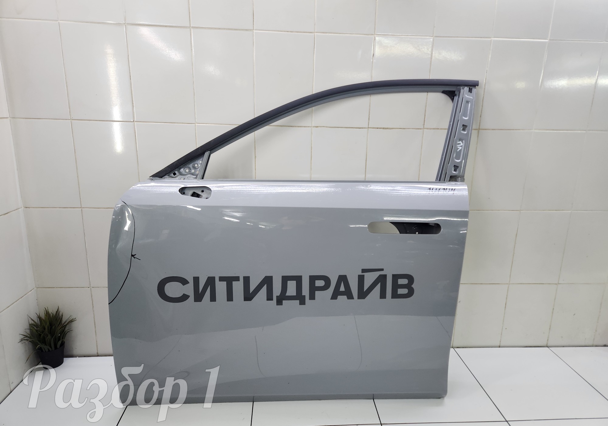 Дверь передняя левая для Changan UNI-V (с 2022)