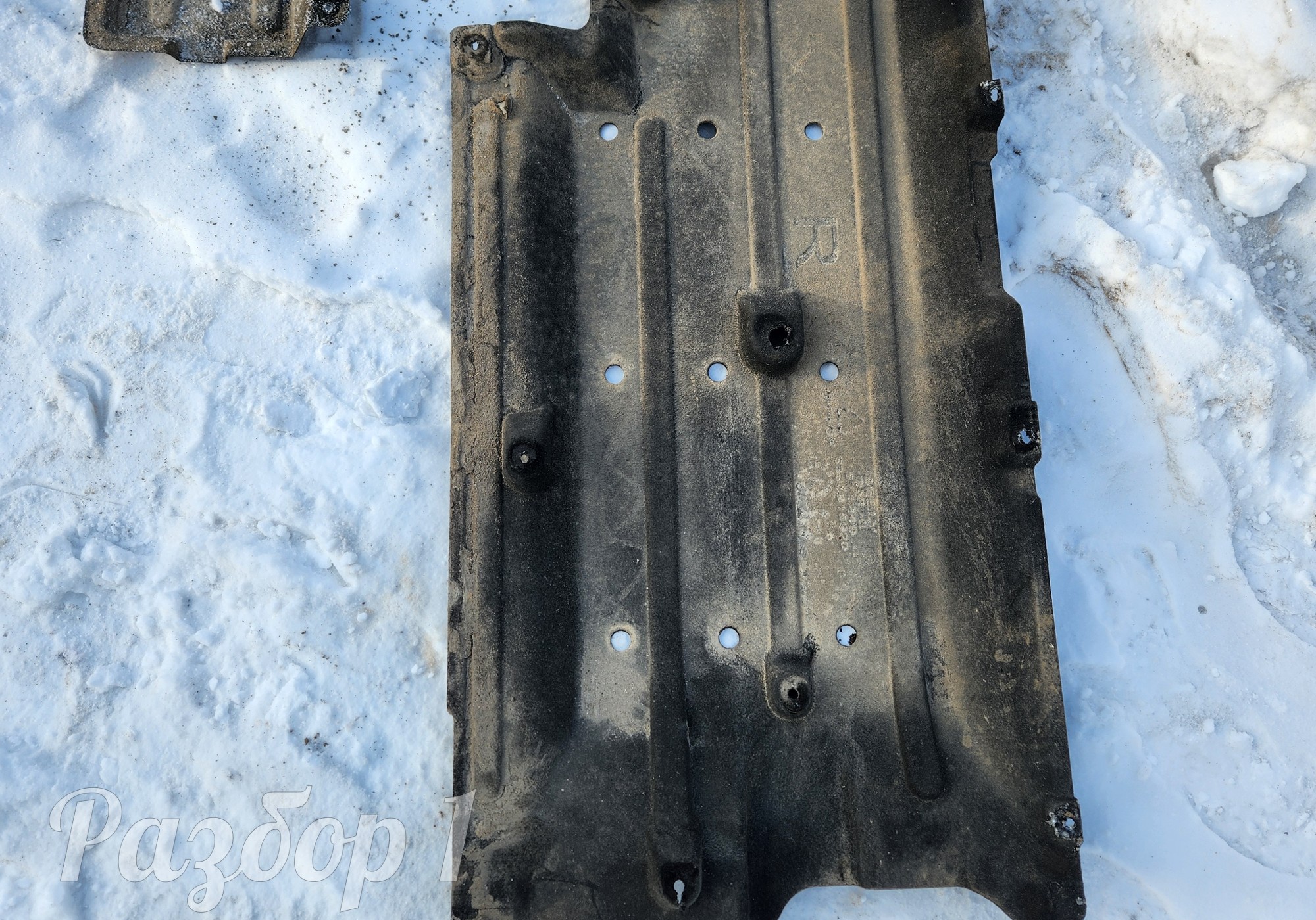 Защита днища правая для Geely Tugella (с 2019)