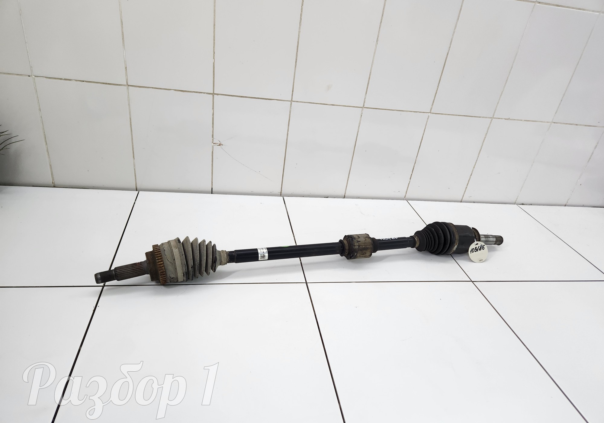 6608072903 Полуось (привод) передняя правая для Geely Emgrand (SS11) (с 2021)