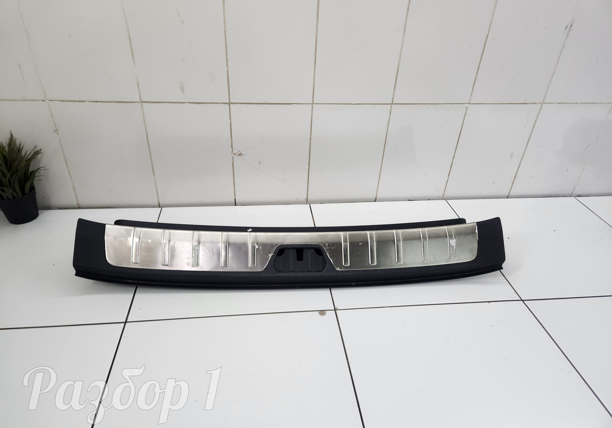 Обшивка багажника для Geely Tugella (с 2019)