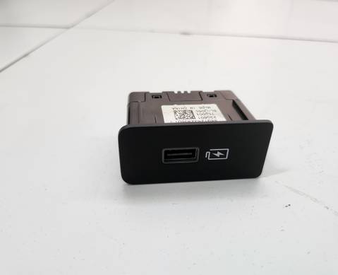 8891243295B01 Разъем usb для Geely Tugella (с 2019)