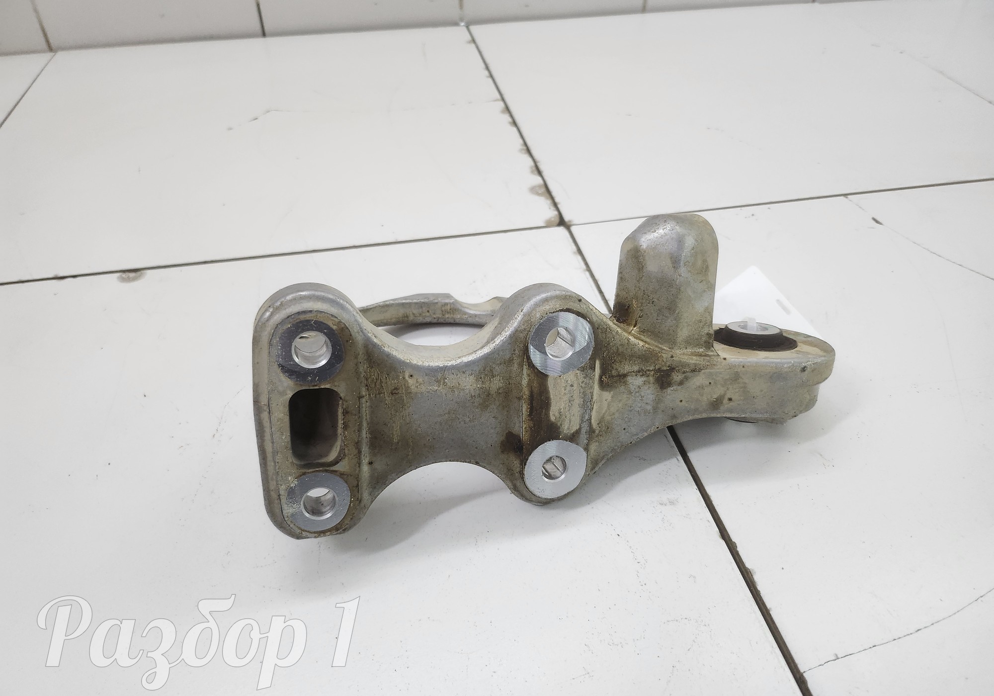 5500001023 Кронштейн двигателя для Geely Okavango (с 2020)