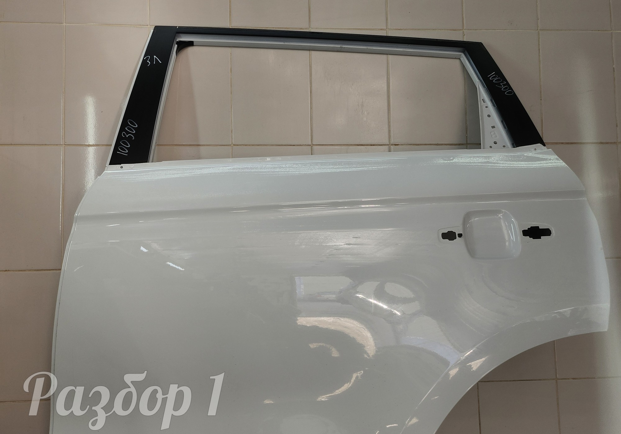 5081047200C15 Дверь задняя левая для Geely Atlas Pro (с 2021)