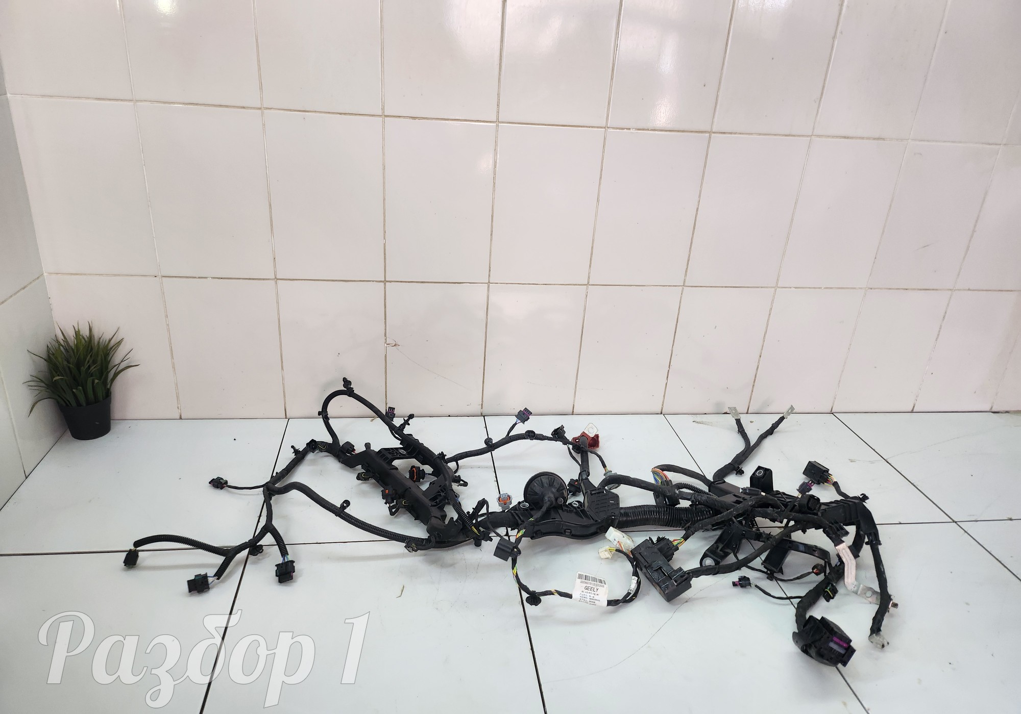 6600159102 Электропроводка моторная для Geely Atlas Pro (с 2021)