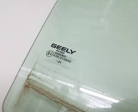 5085067000 Стекло двери заднее правое для Geely Coolray (с 2020)