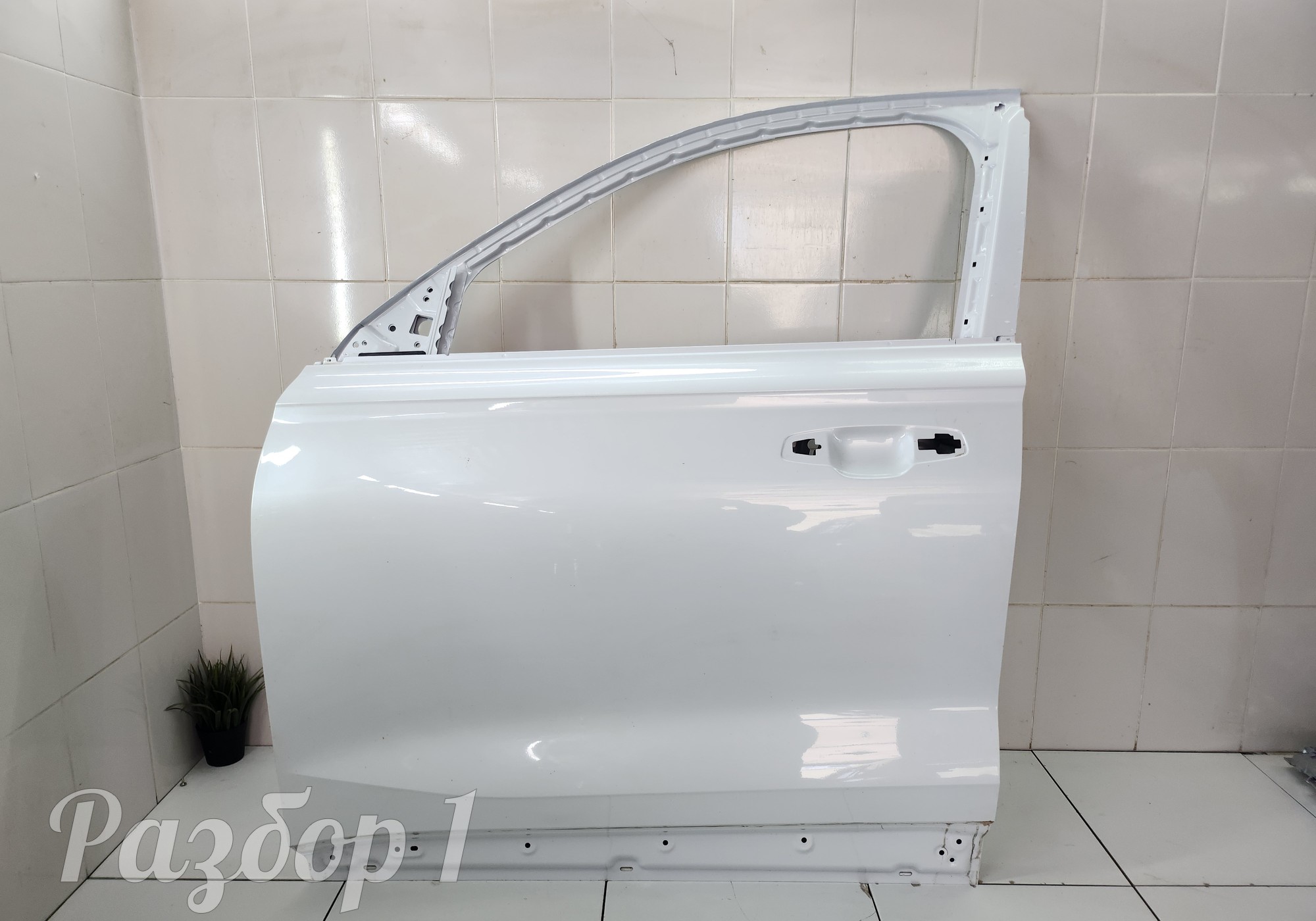 5075068600C15 Дверь передняя левая отличная для Geely Monjaro (с 2021)