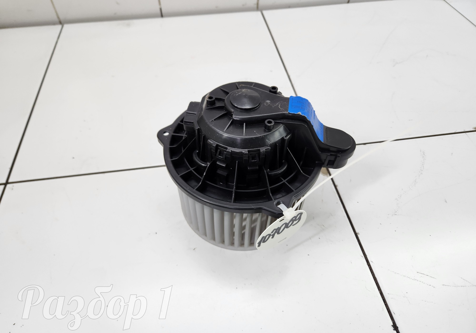 8100150BQ01 Моторчик отопителя для Changan Eado Plus (с 2020)