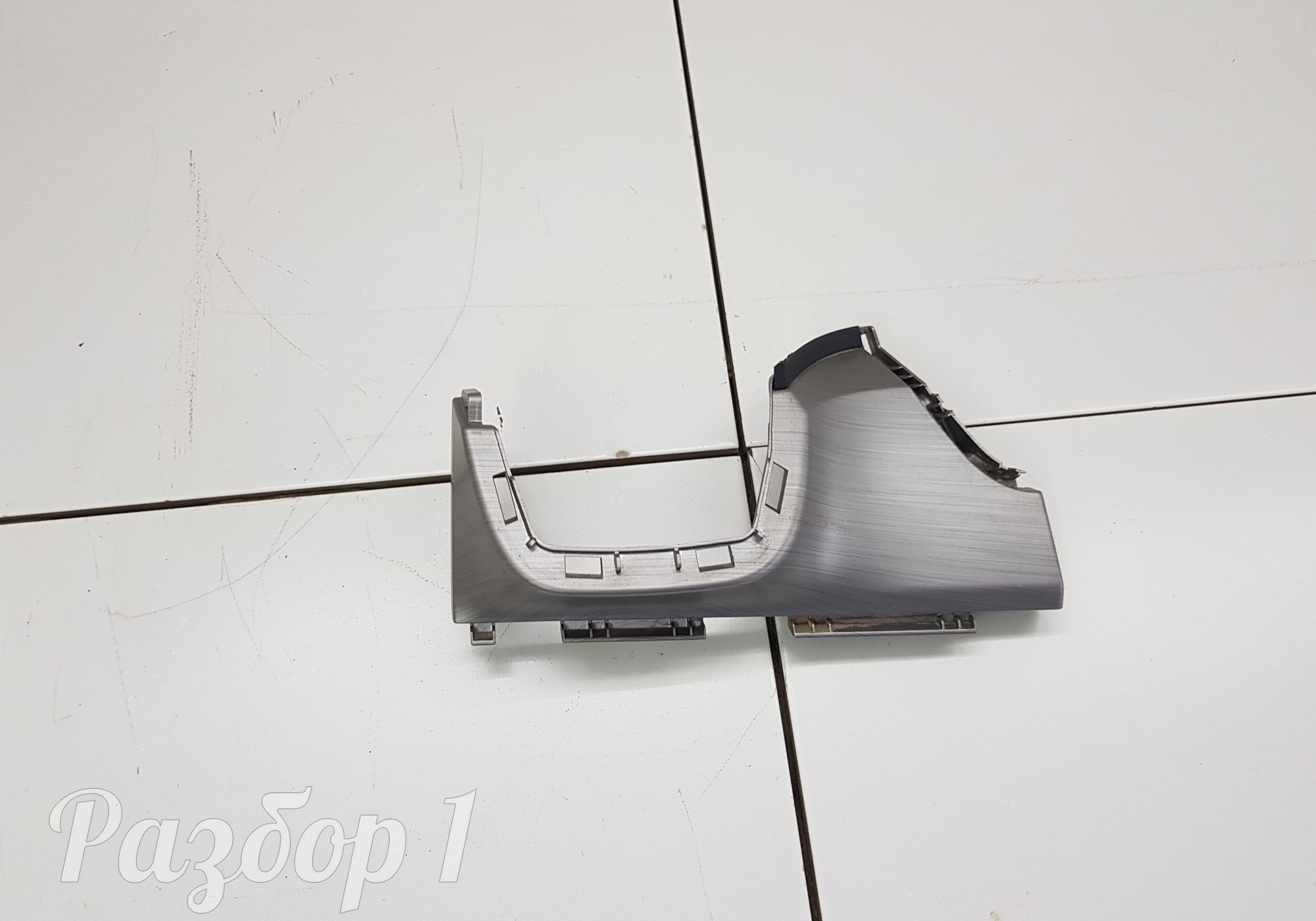 662794B001 Накладка на торпеду для Geely Coolray (с 2020)