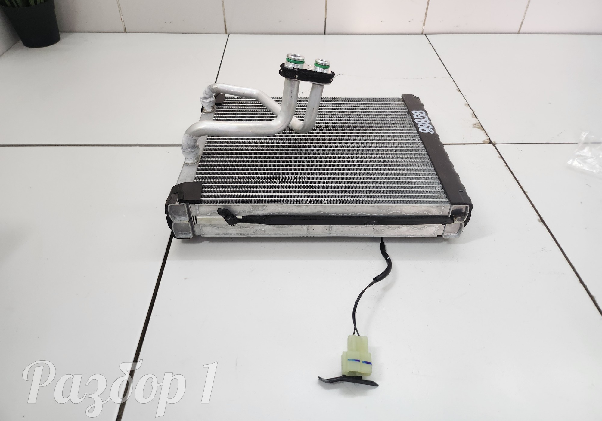 Радиатор кондиционера (конденсер) для Geely Tugella (с 2019)