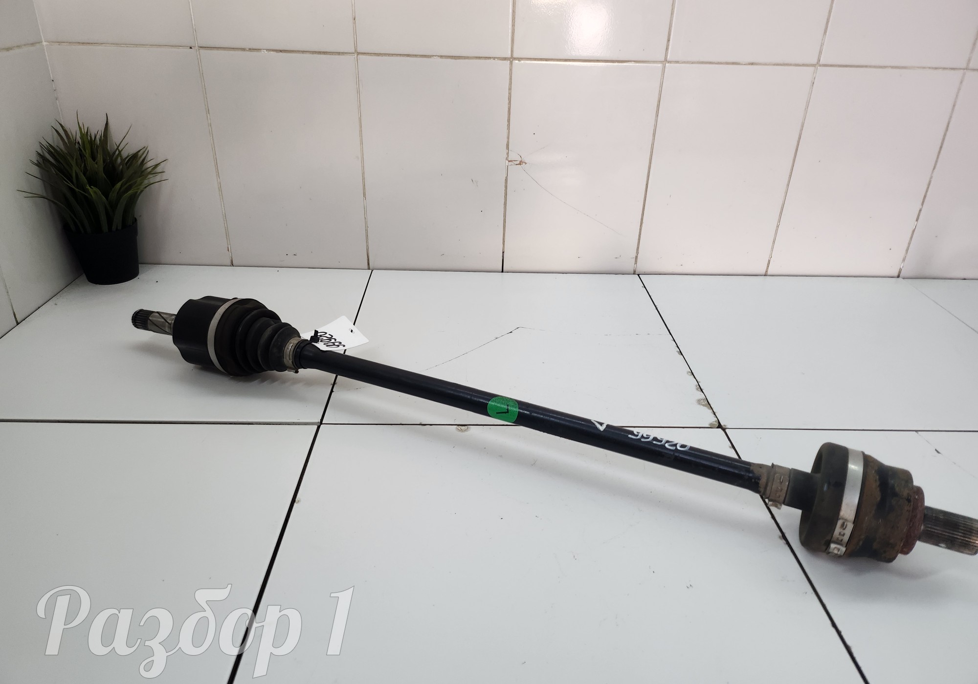 4082082700 Полуось (привод) задняя левая для Geely Tugella (с 2019)