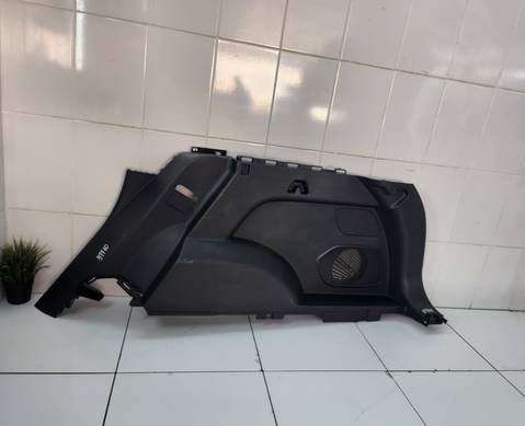 8889286169B01 Обшивка багажника правая для Geely Monjaro (с 2021)