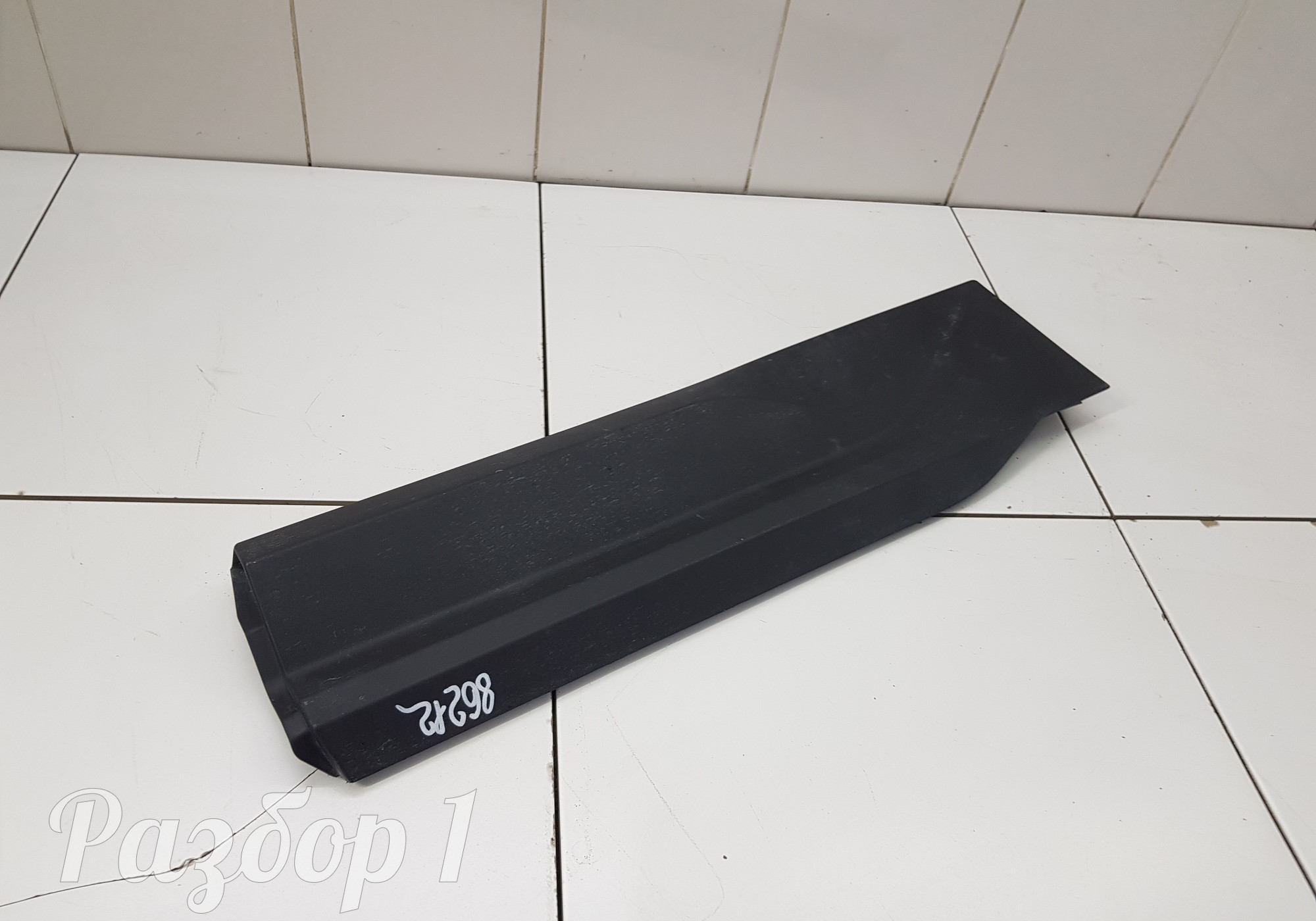 6600125118 Накладка двери задней правой для Geely Coolray (с 2020)