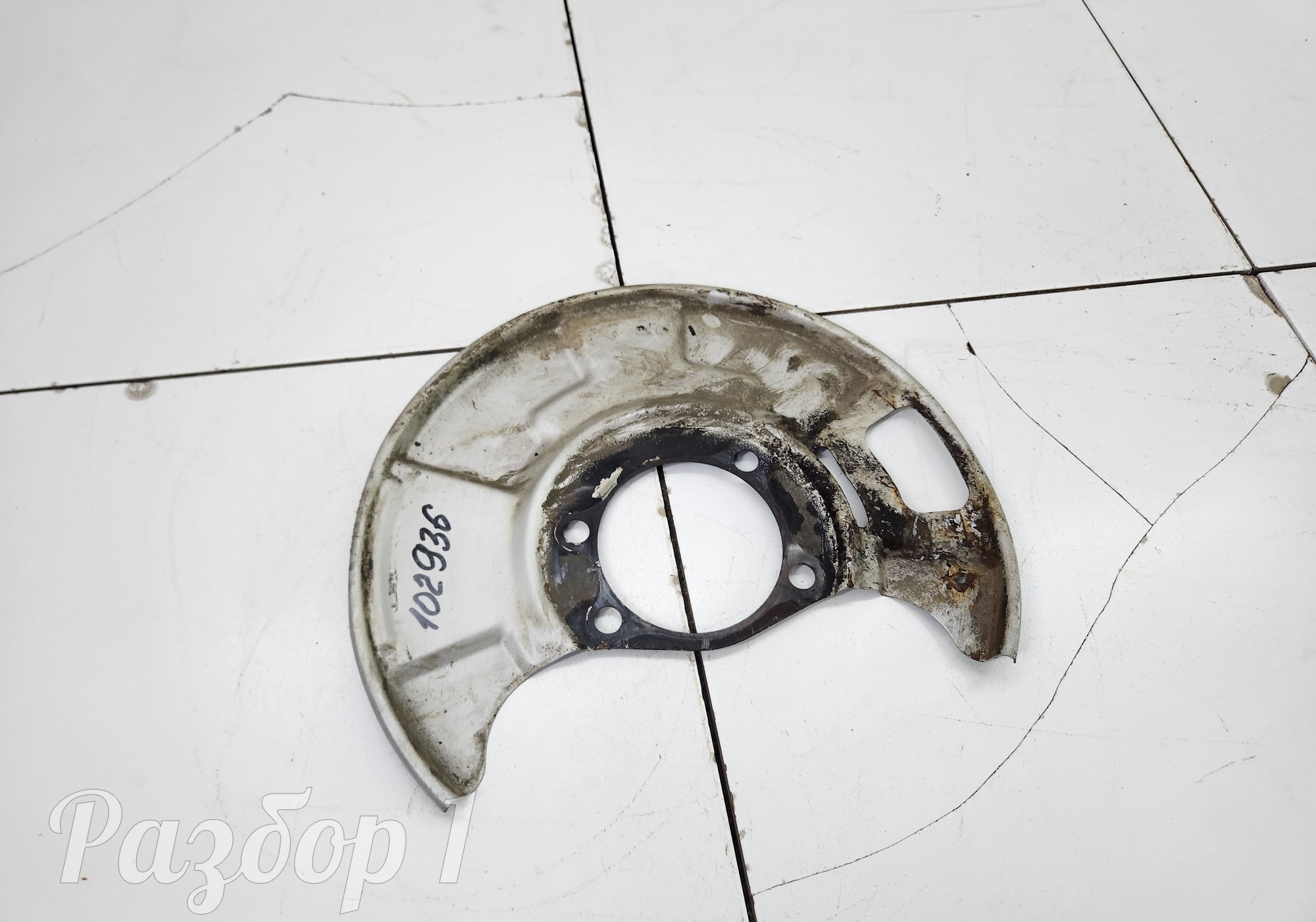 Кожух тормозного диска передний левый для Changan UNI-T (с 2020)