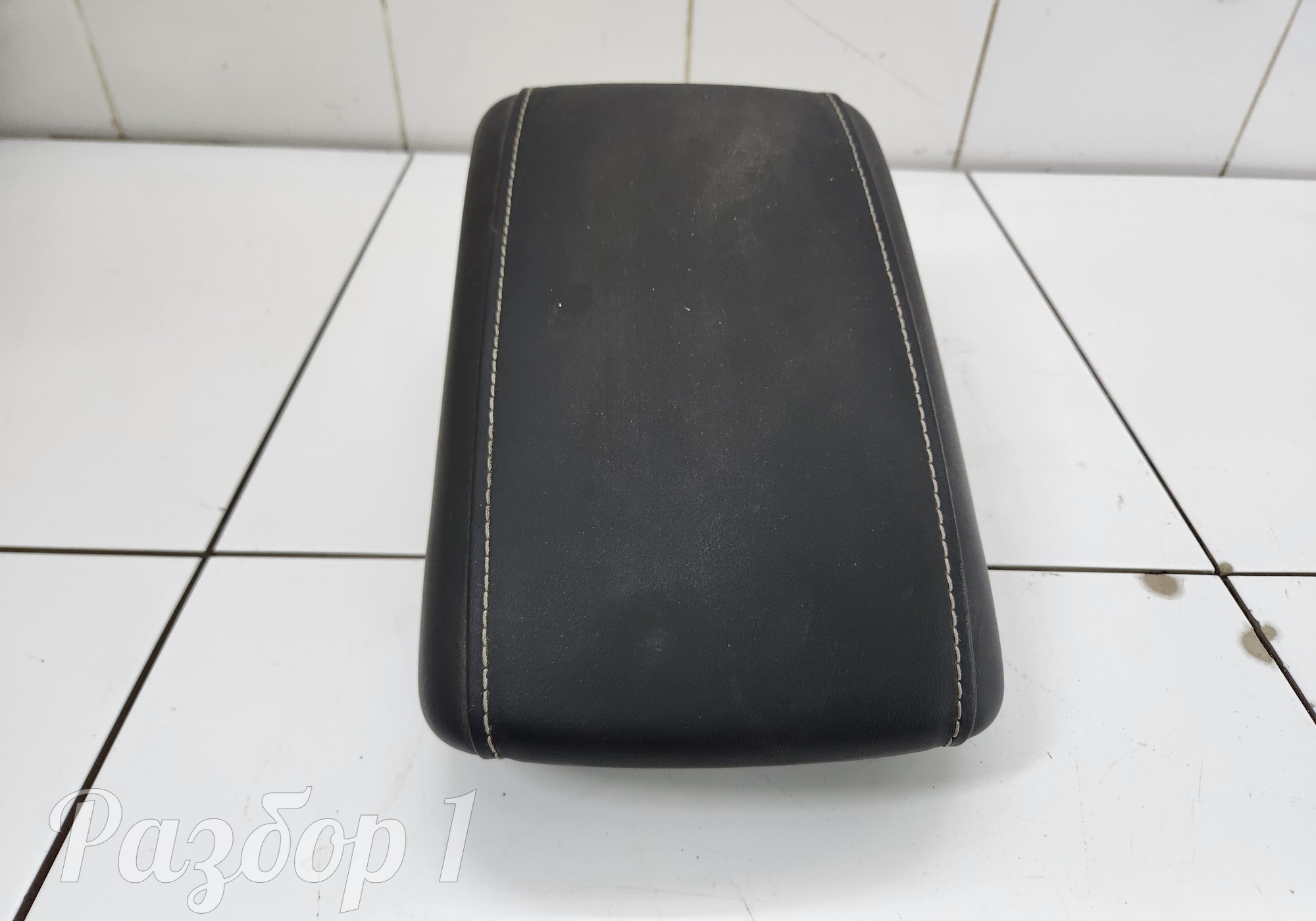 Подлокотник для Geely Atlas I (с 2016 по 2022)