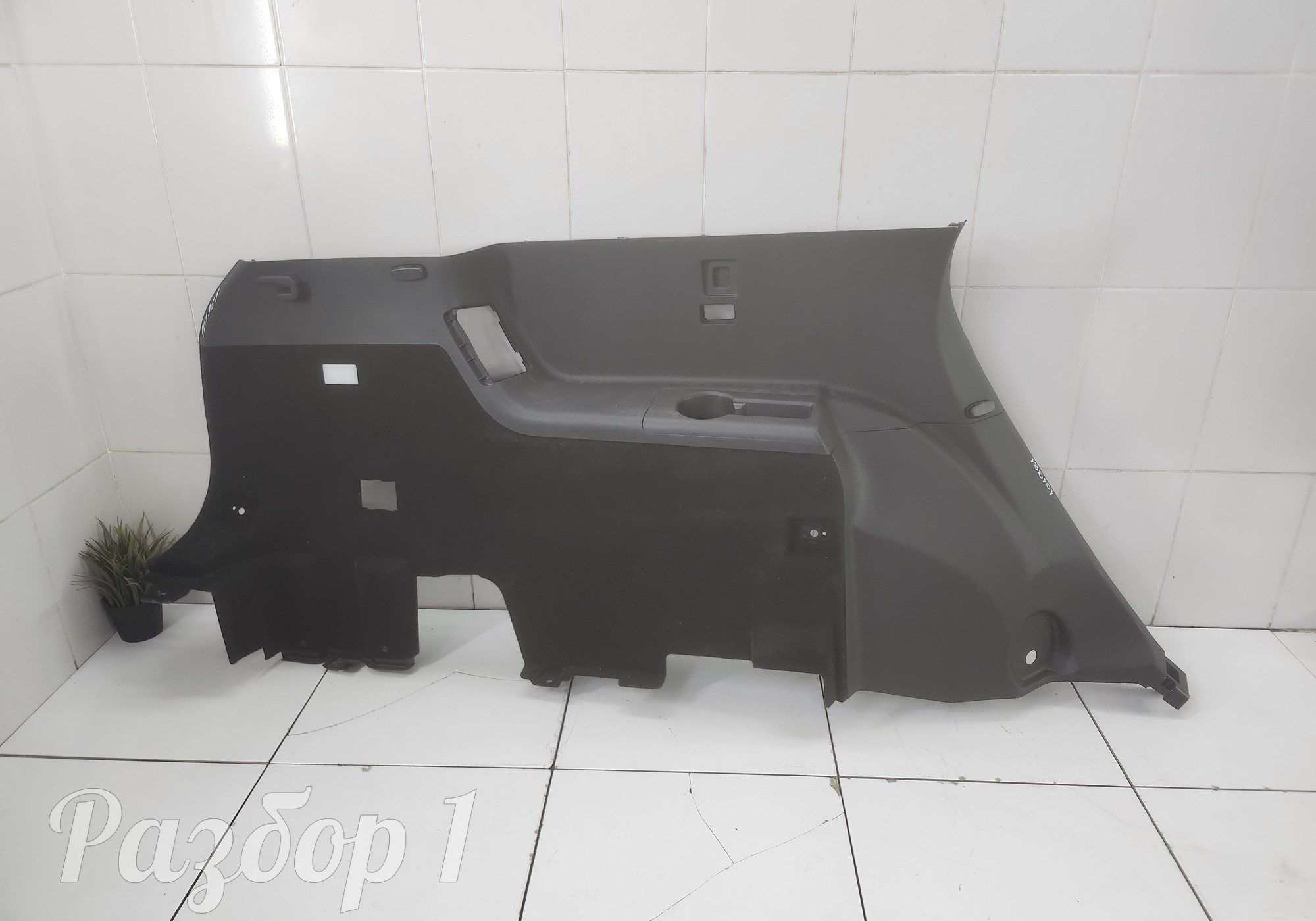 403010019AAABK Обшивка багажника левая для Chery Tiggo 9 (с 2023)