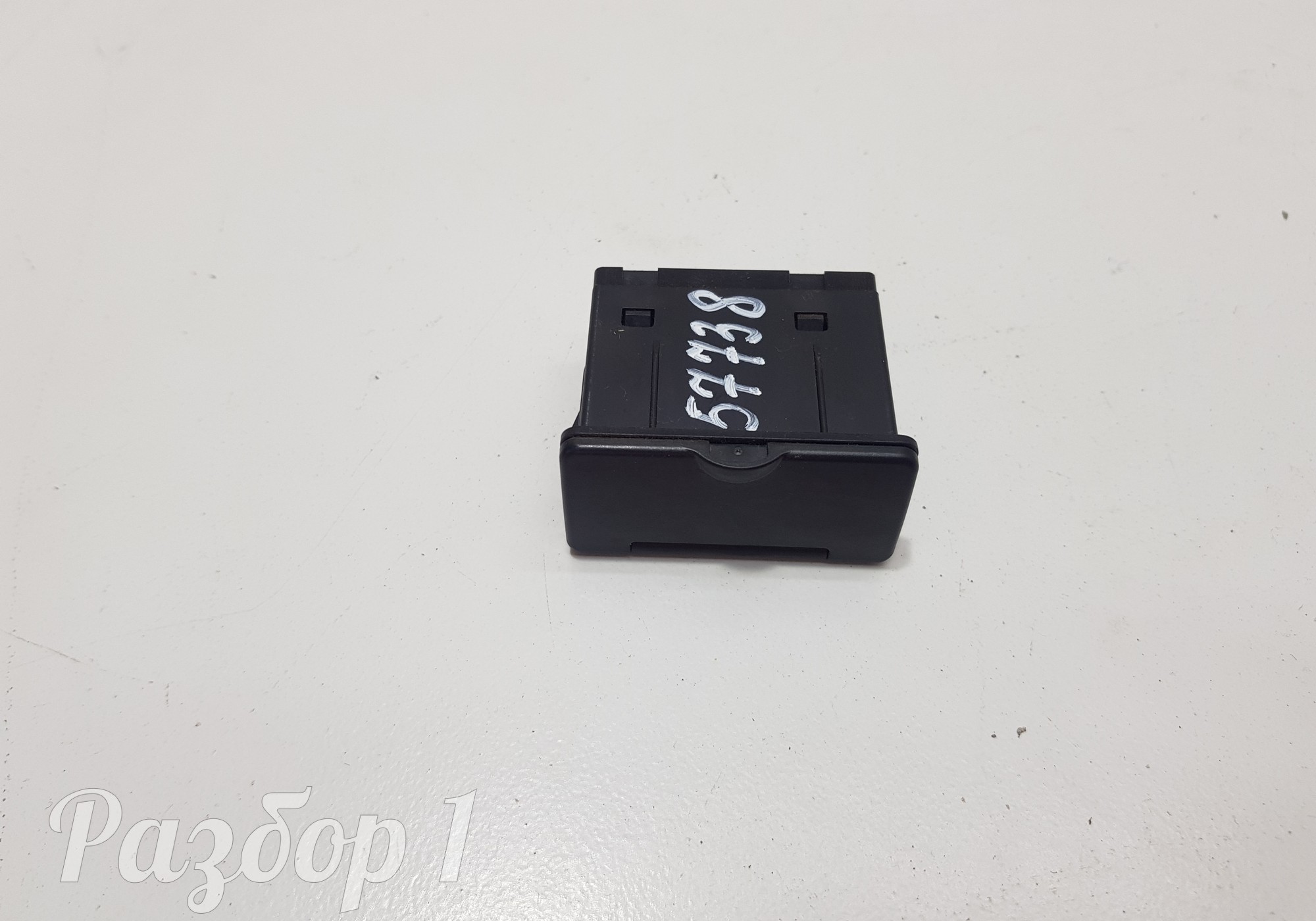 3784100XKQ00A разъем usb для Haval F7 (с 2019)