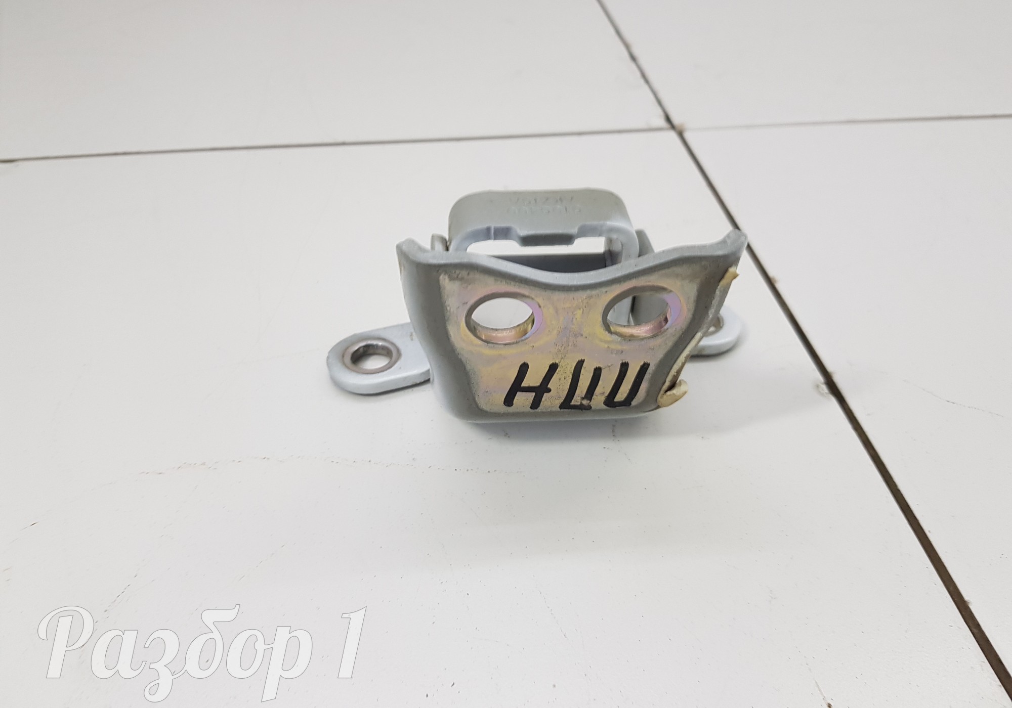 6106400AKZ16A Петля двери передняя правая нижняя для Haval M6 II (с 2021)