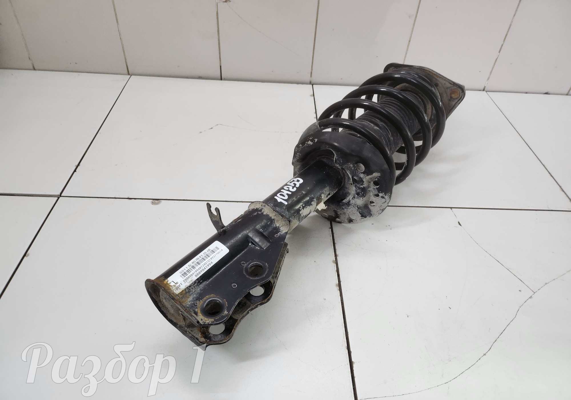 4013090900 Амортизатор передний левый в сборе для Geely Emgrand (SS11) (с 2021)